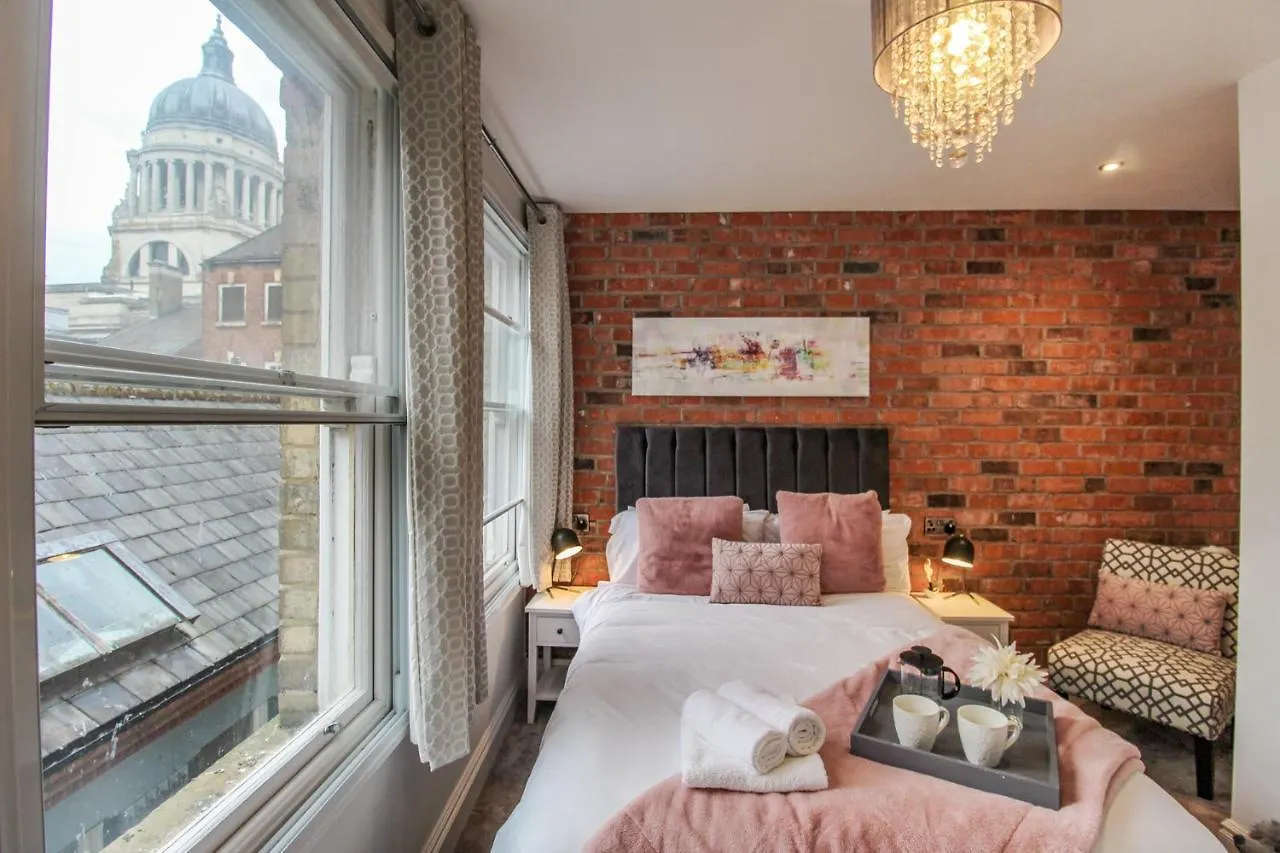 Spacious, Elegant City Centre Apartment With Free Wifi Nottingham