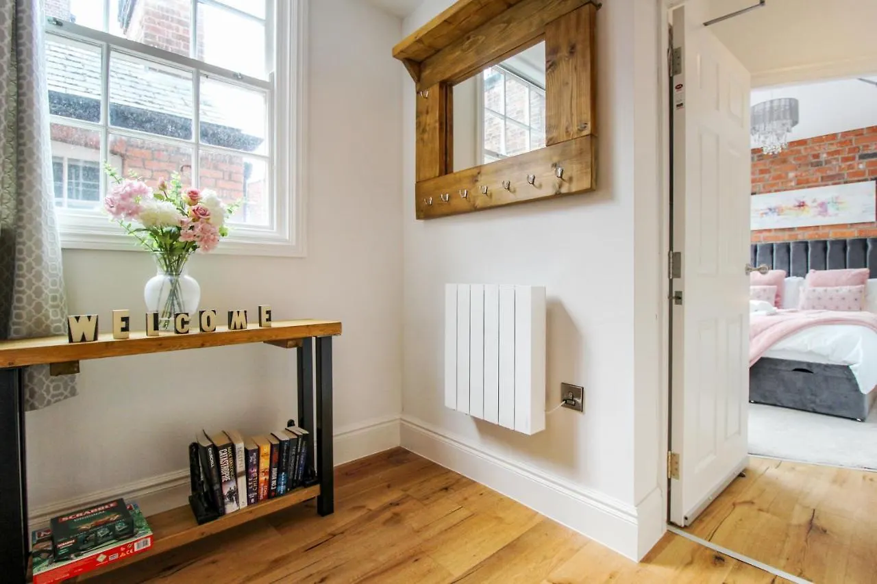 Spacious, Elegant City Centre Apartment With Free Wifi Nottingham