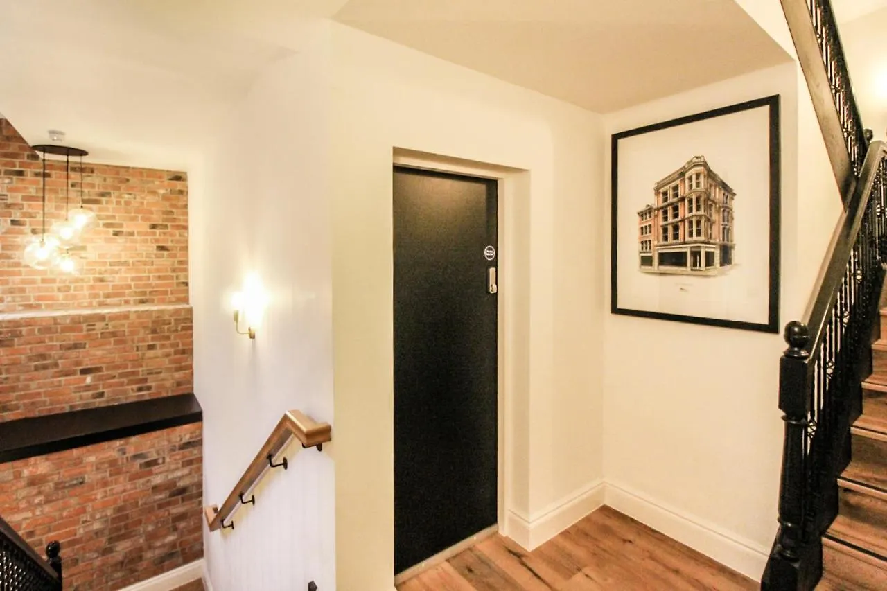 Spacious, Elegant City Centre Apartment With Free Wifi Nottingham